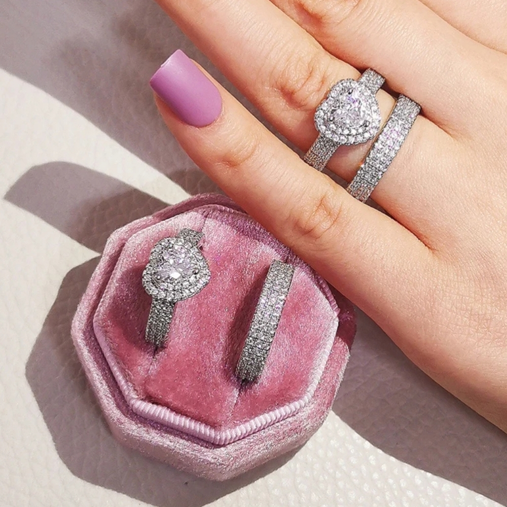 Sterling Silver .925 Heart Cushioned Ring Set